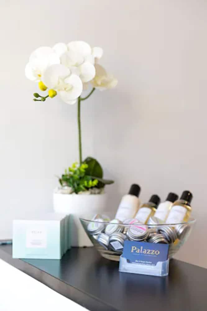 Palazzo Motor Lodge Νέλσον Εξωτερικό φωτογραφία Spa amenities